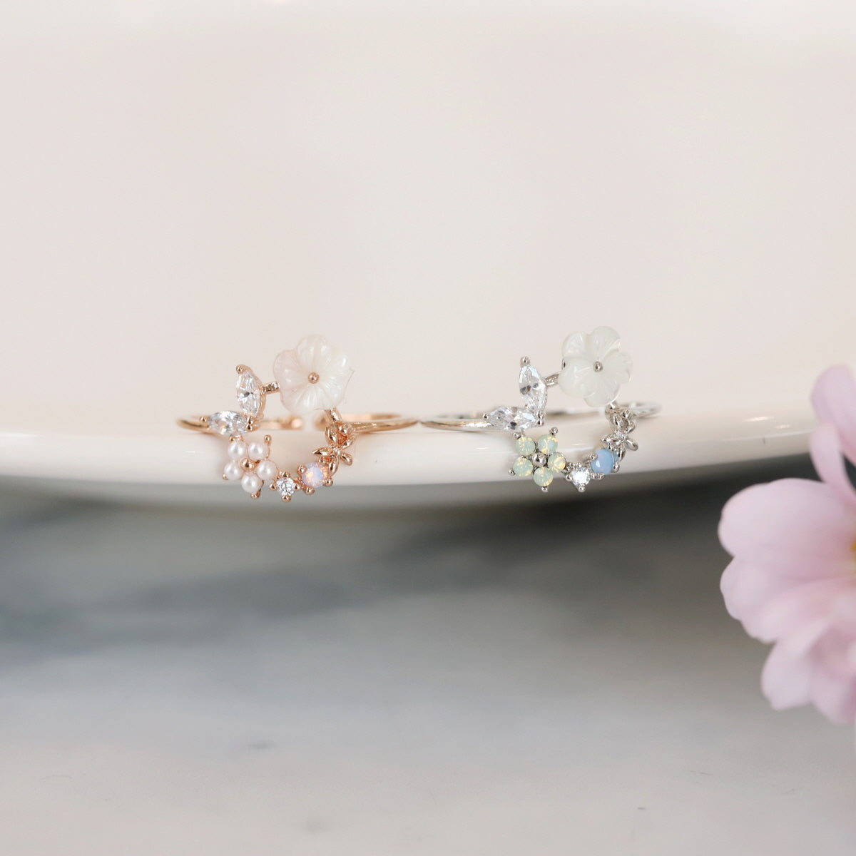 Pure Fleur Ring