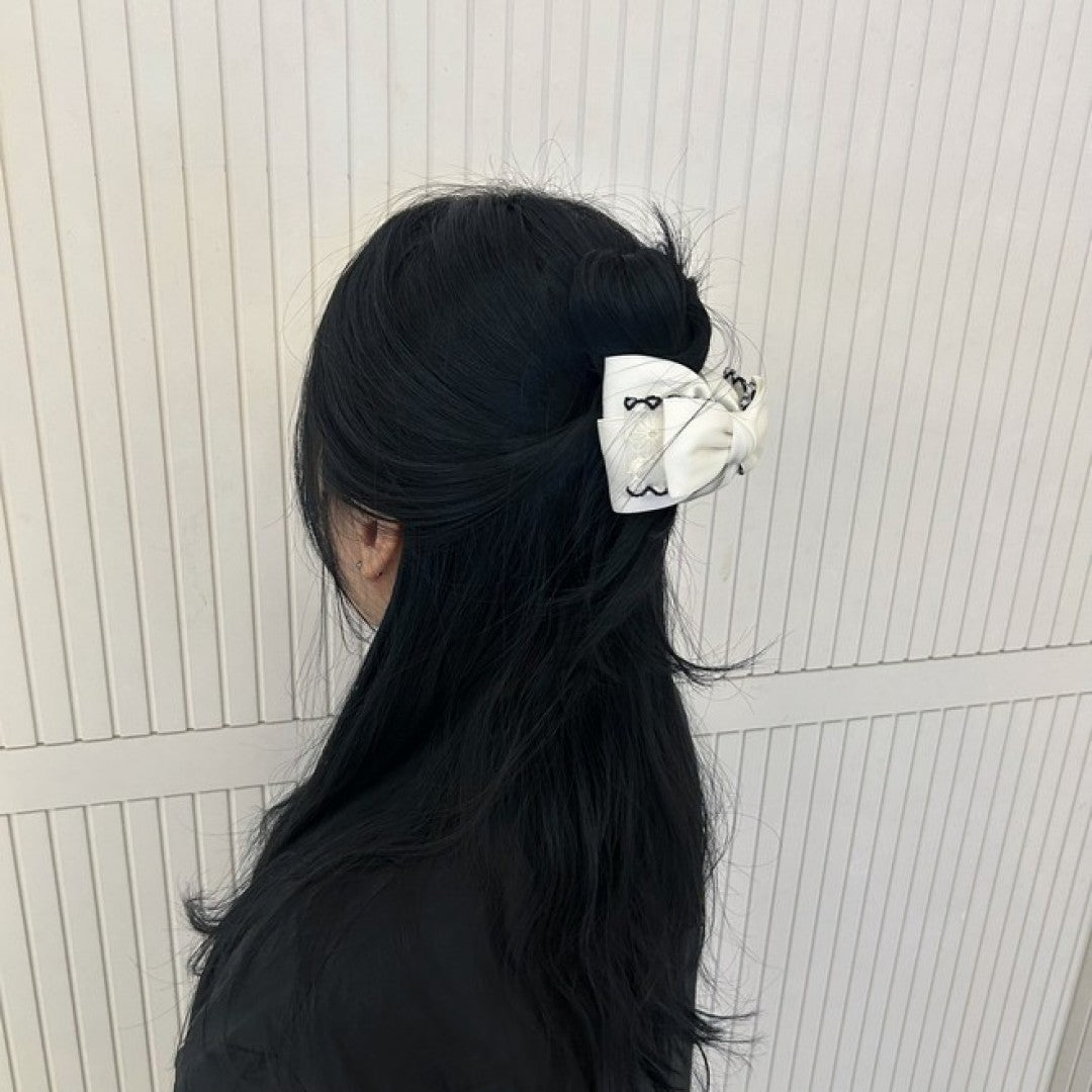 Lovely Lace Bow – Claw Clip