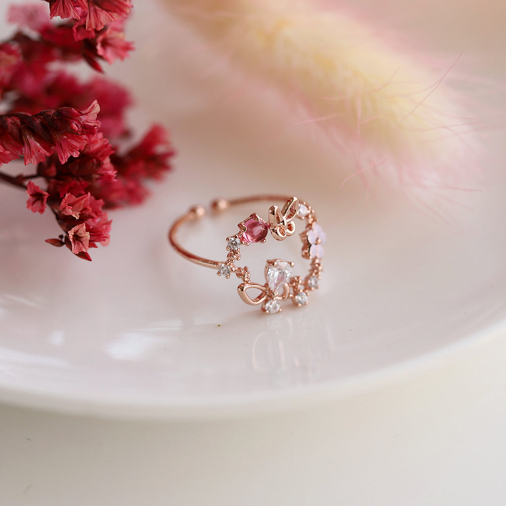 Tiny Bloom Ring