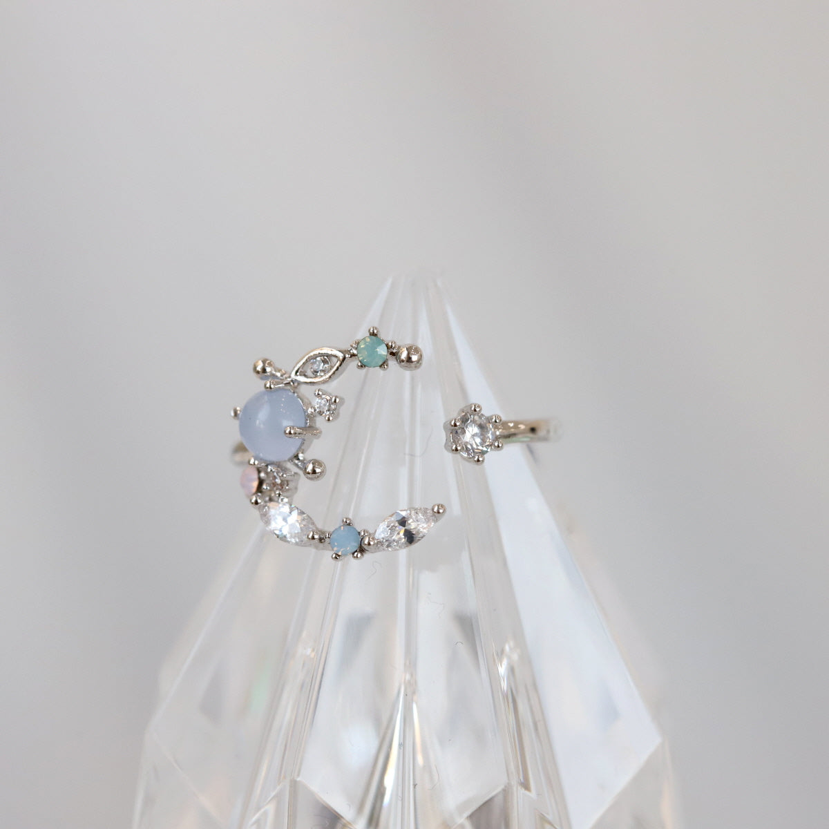 Luna Kiss Ring
