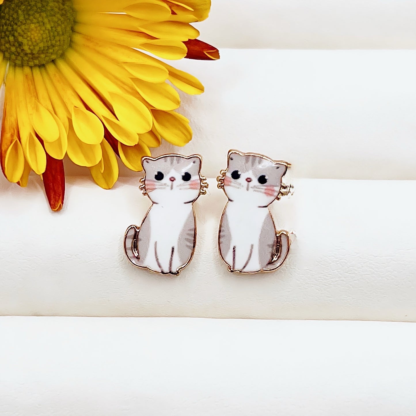 Tiny Kitten Dreams Earrings Ver 02