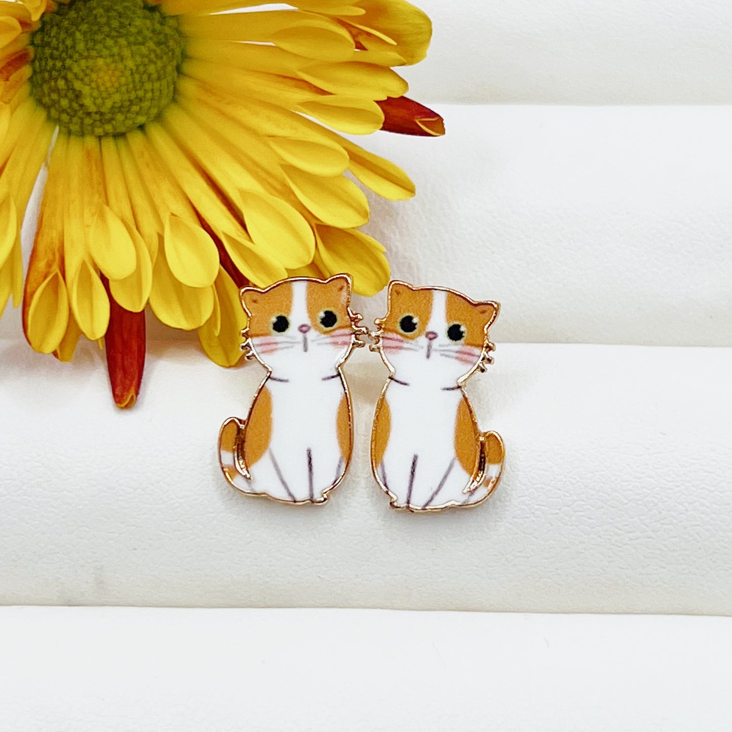 Tiny Kitten Dreams Earrings Ver 02