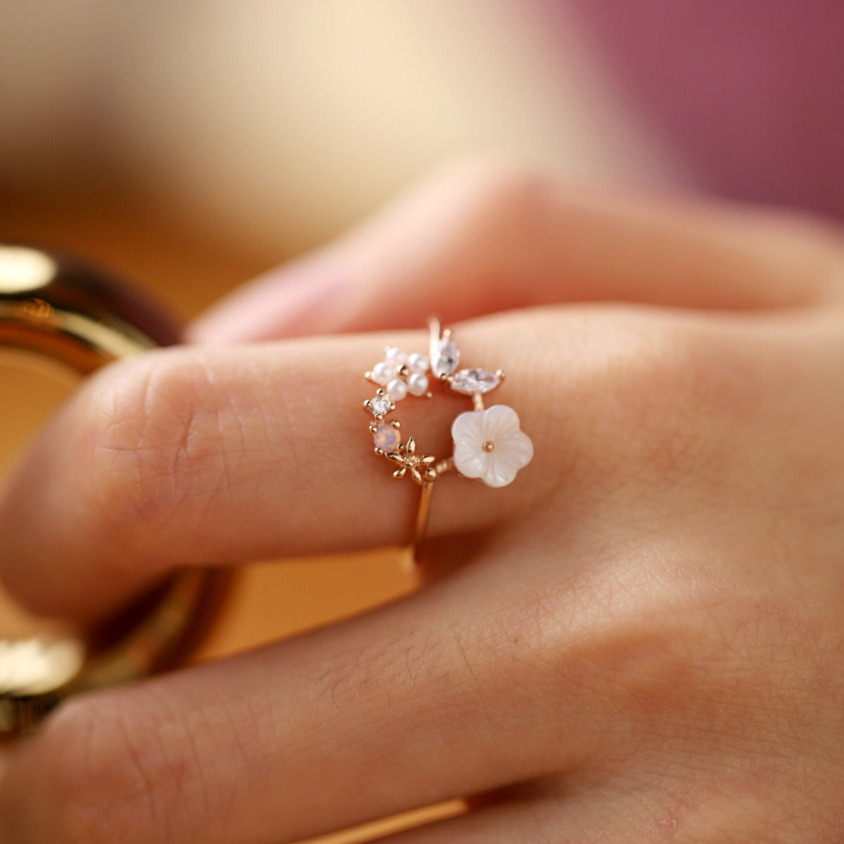 Pure Fleur Ring