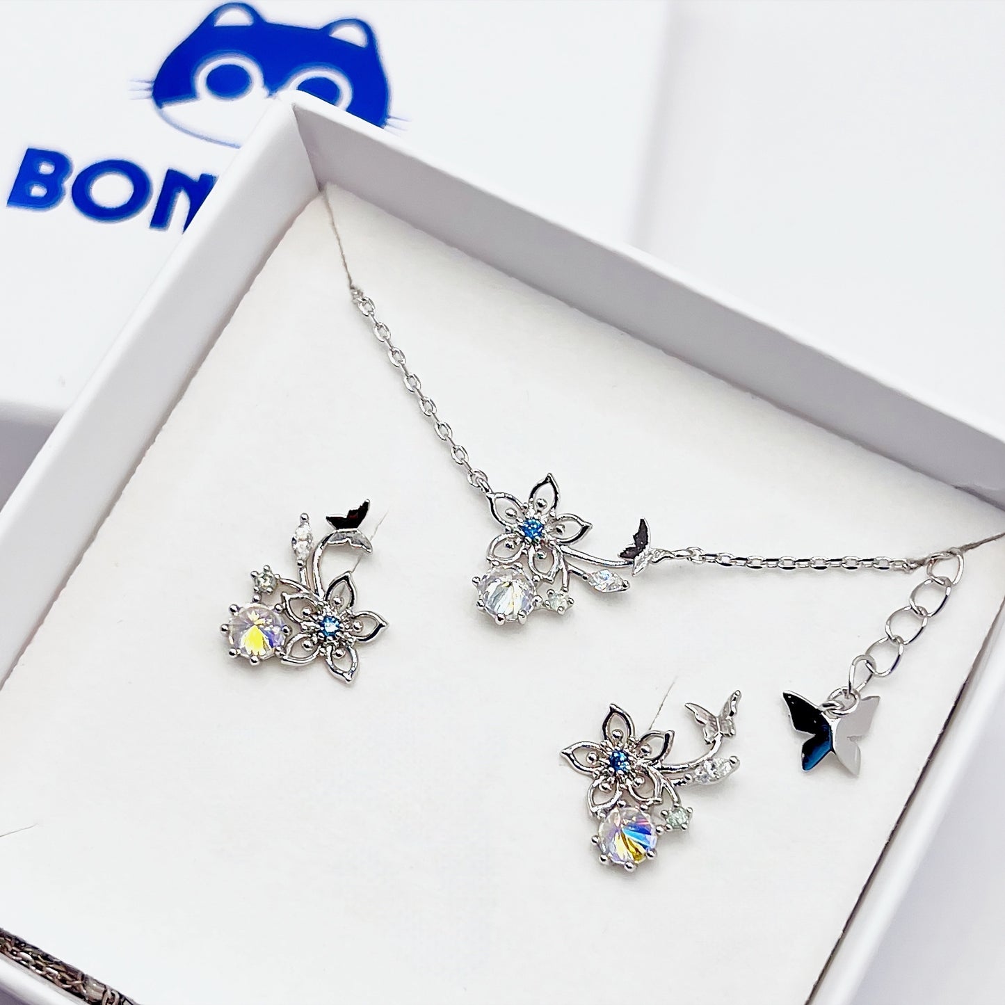 Moon over the Garden Set - Set Jewelry