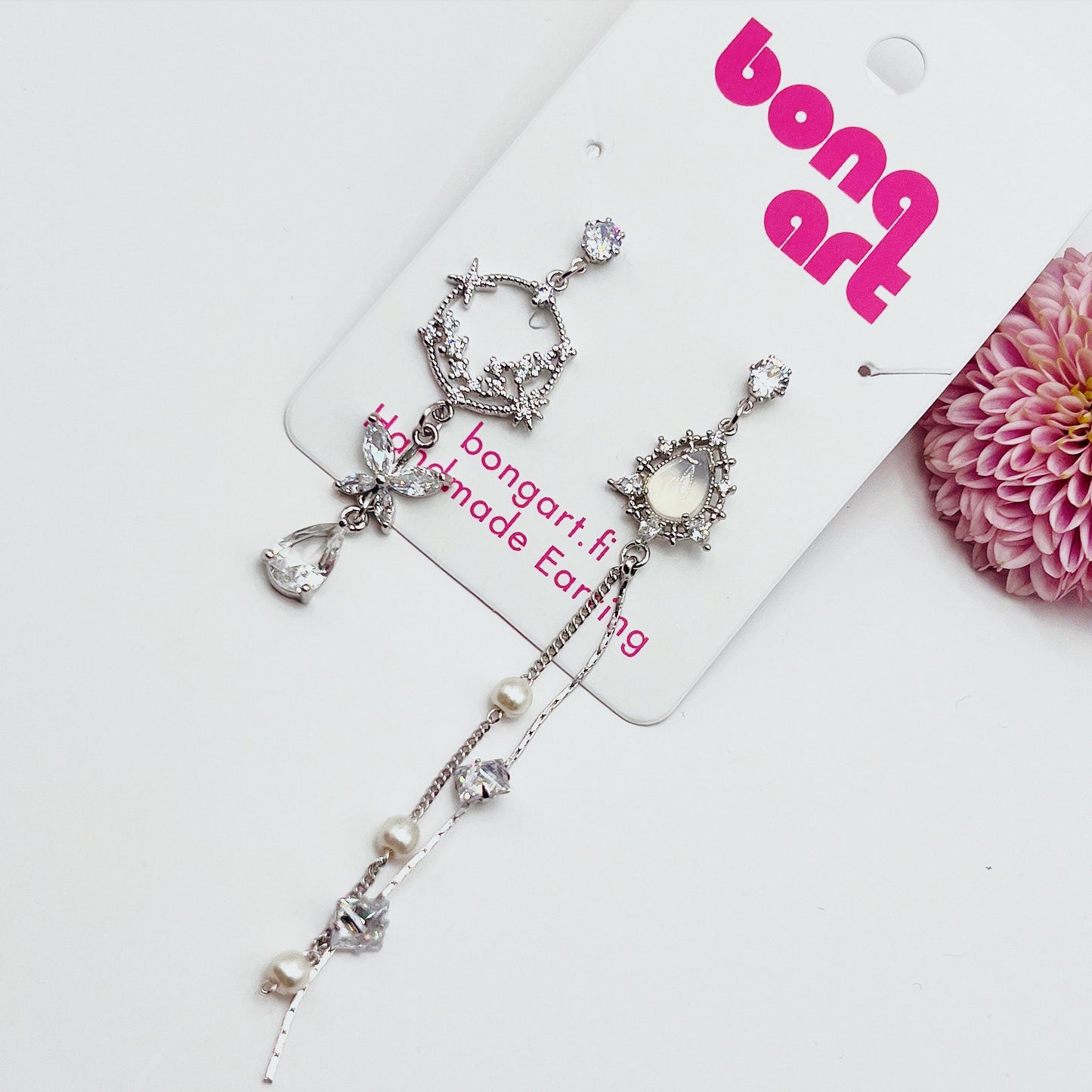 Glittering Tear Drop Dangles Earrings