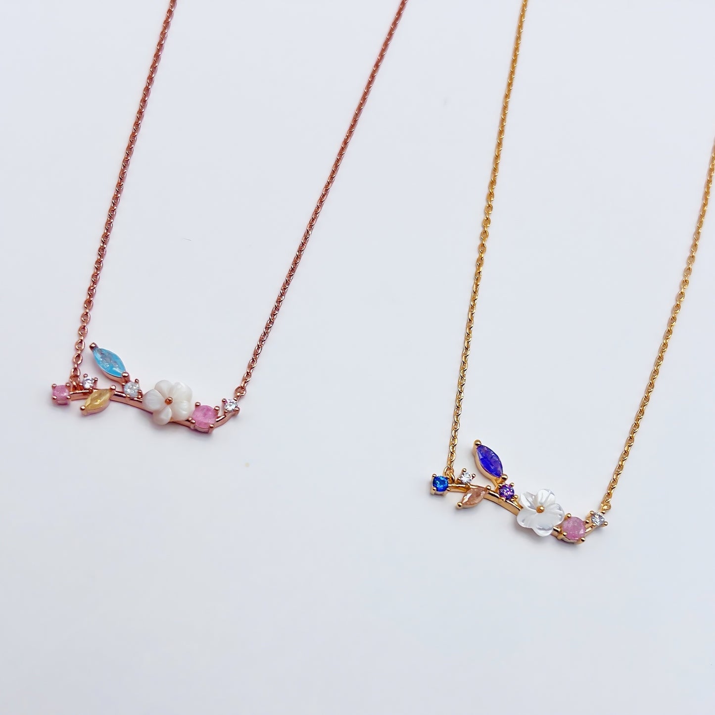 Mother of Pearl Flower Necklace