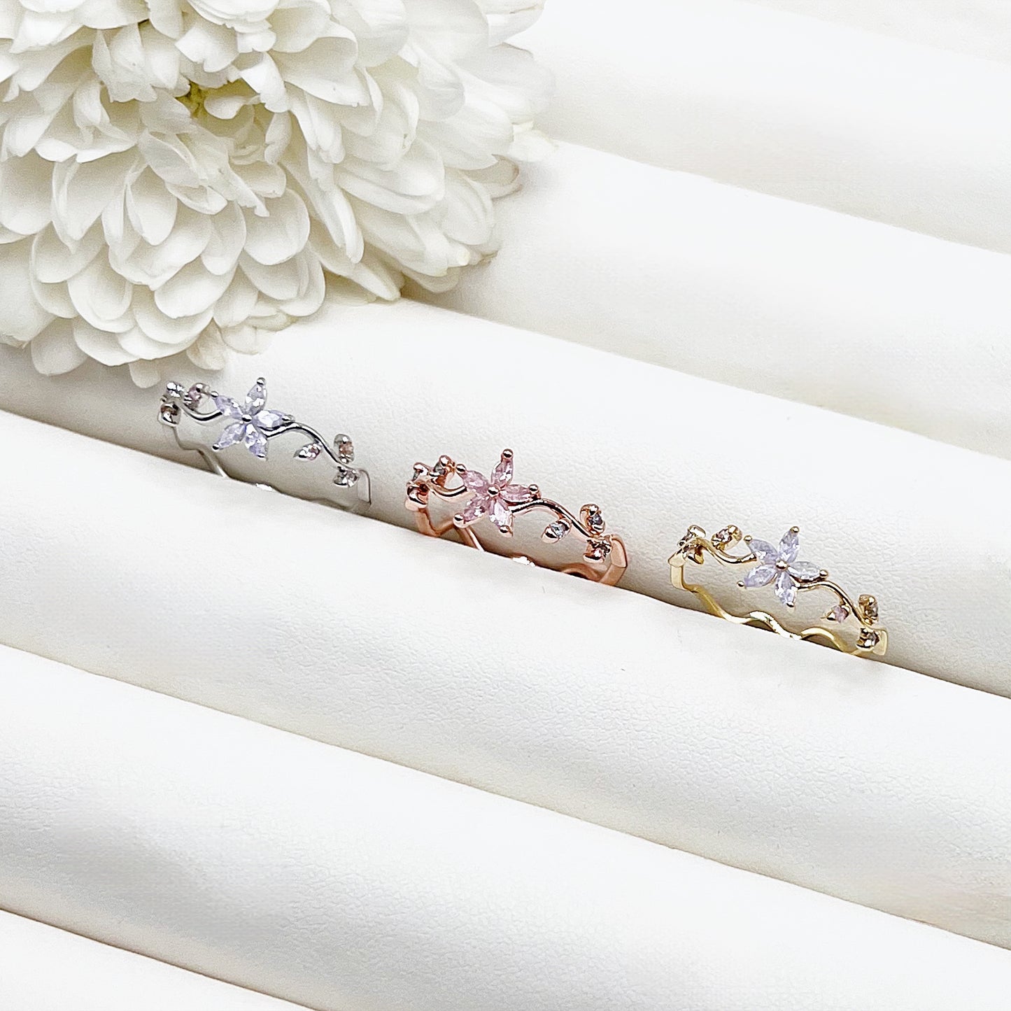 Lyra Ring