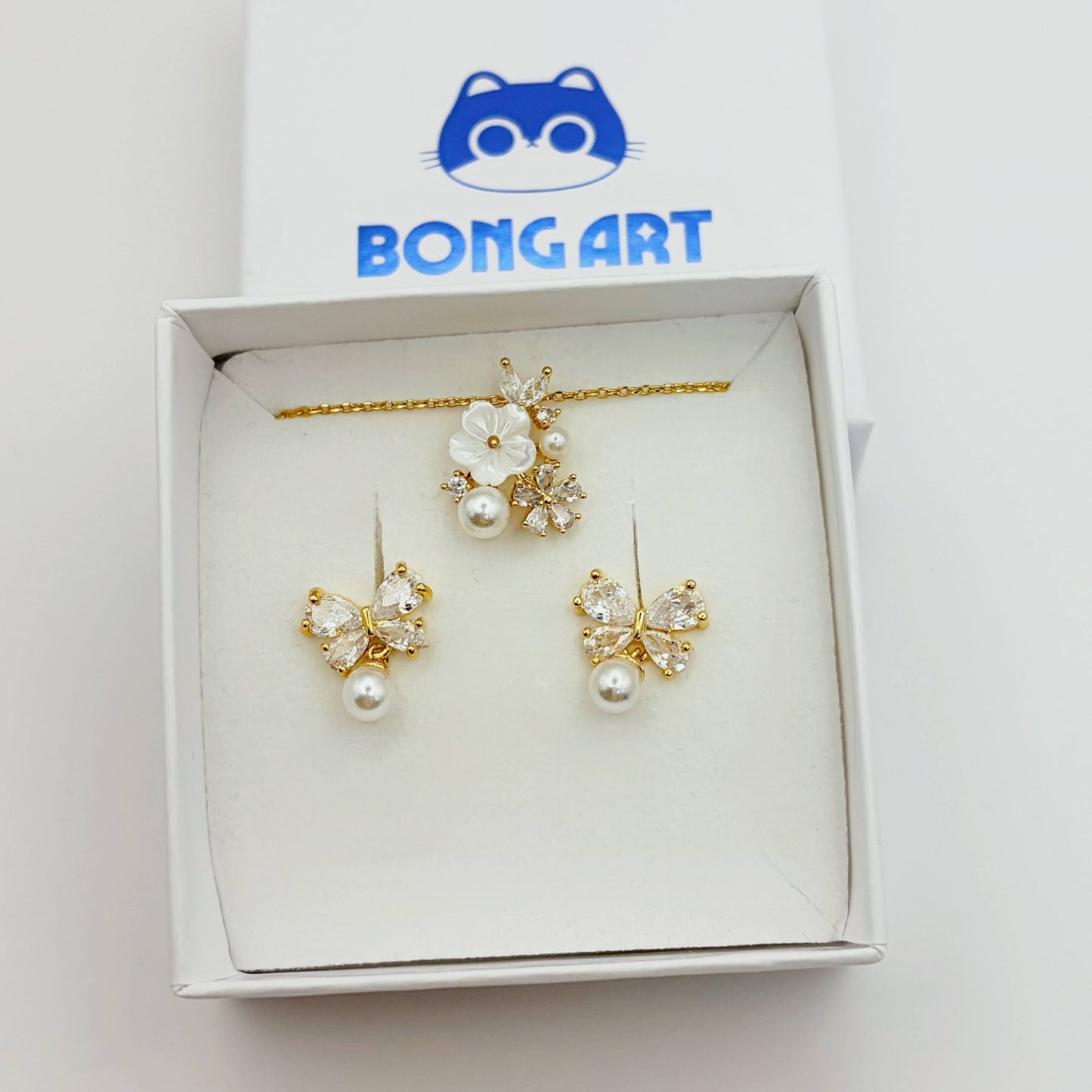 Celeste Pearl Aura – Set Jewelry