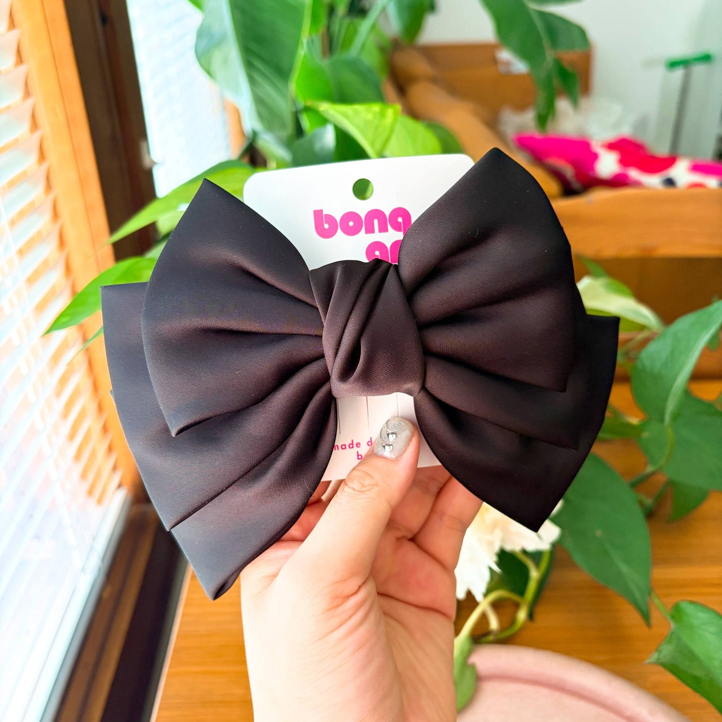 Dreamy Silk Bow – Hair Clip (Big)
