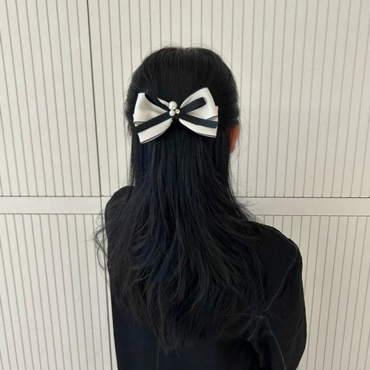 Pearl Muni Ribbon Hair Clip