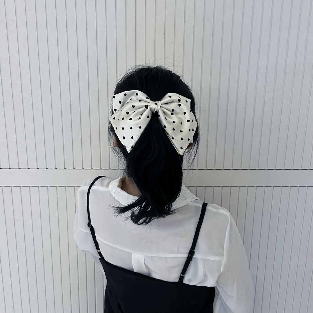 Petite Elegance Ribbon – Hair Clip