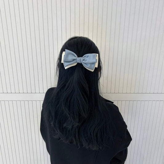 Dreamy Ribbon Charm – Hair Clip