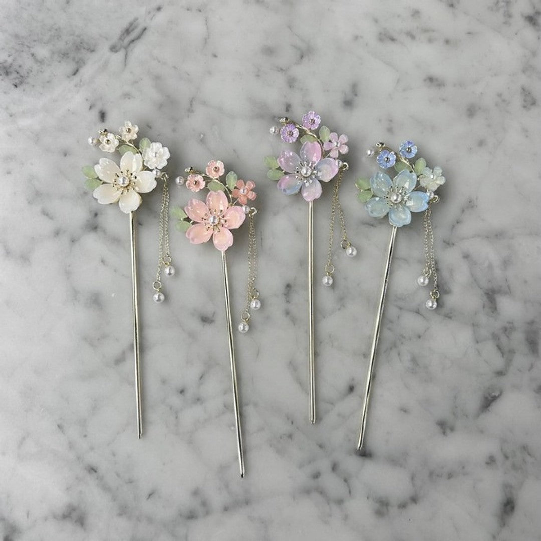 Maison de Lune – Hairpin