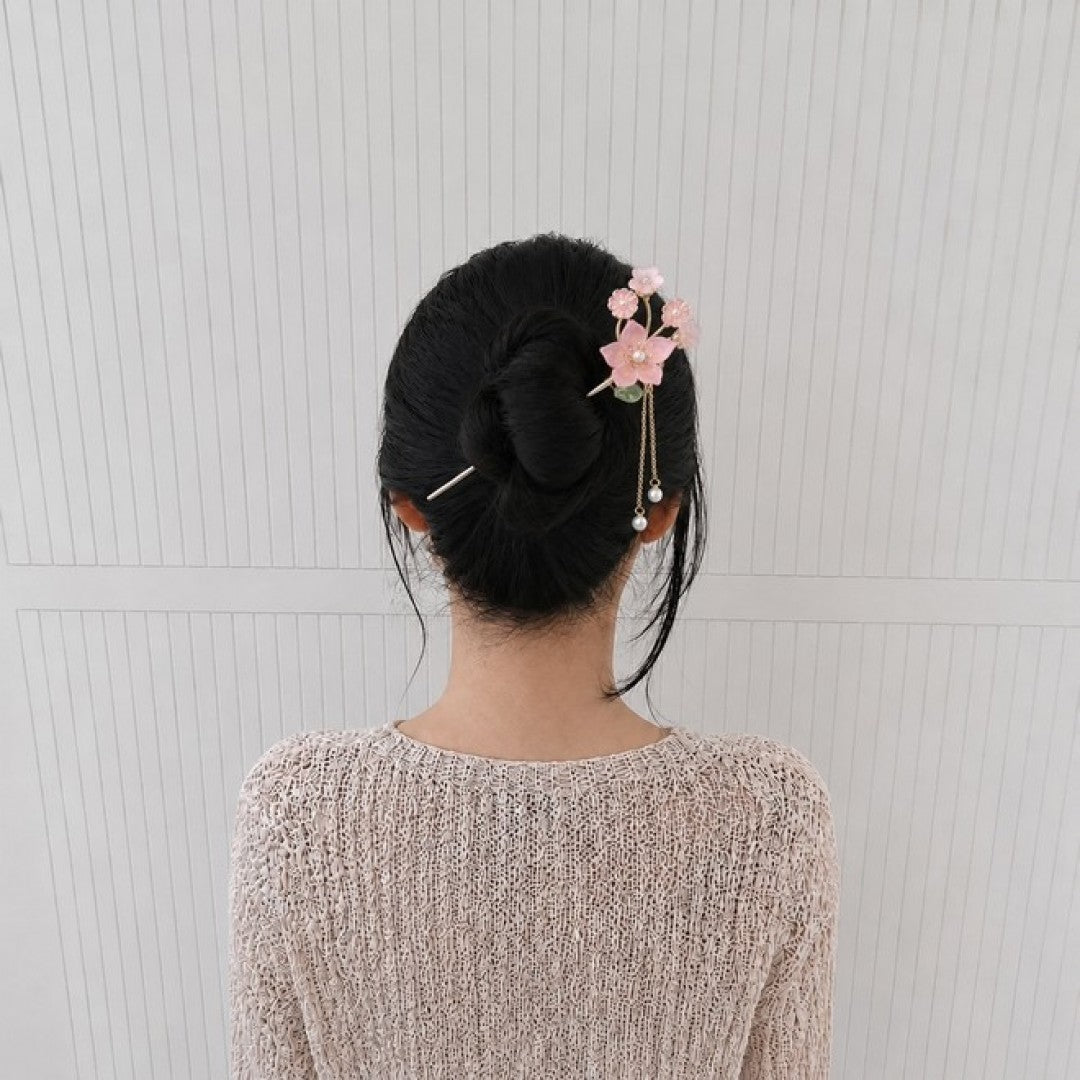 Maison de Lune – Hairpin