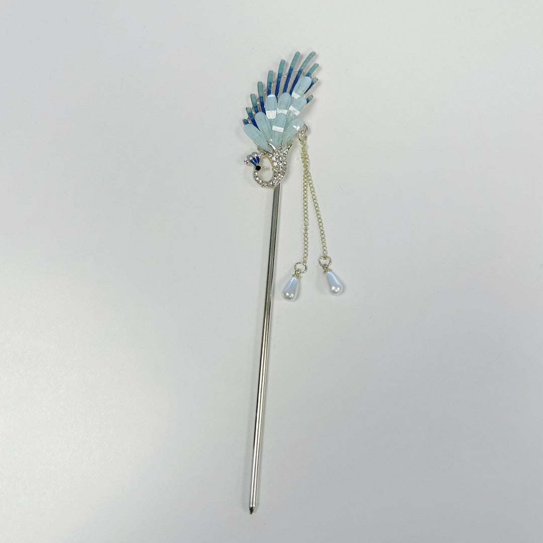 Peacock Whisper - Hairpin