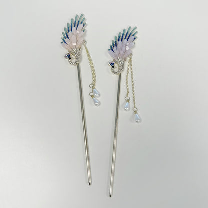 Peacock Whisper - Hairpin