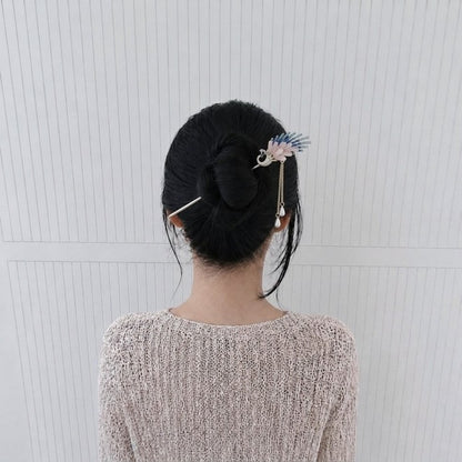 Peacock Whisper - Hairpin