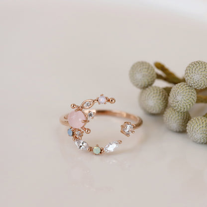 Luna Kiss Ring