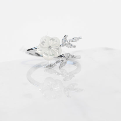 Blossom Whisper Ring - Mother Of Pearl