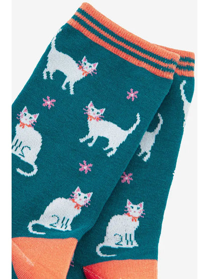 Women's Bamboo Socks - White Cat