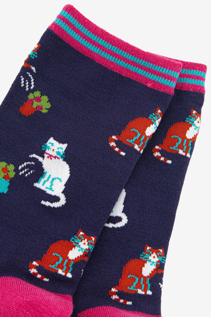Women's Clumsy Cats Flower Bamboo Socks in Navy Blue