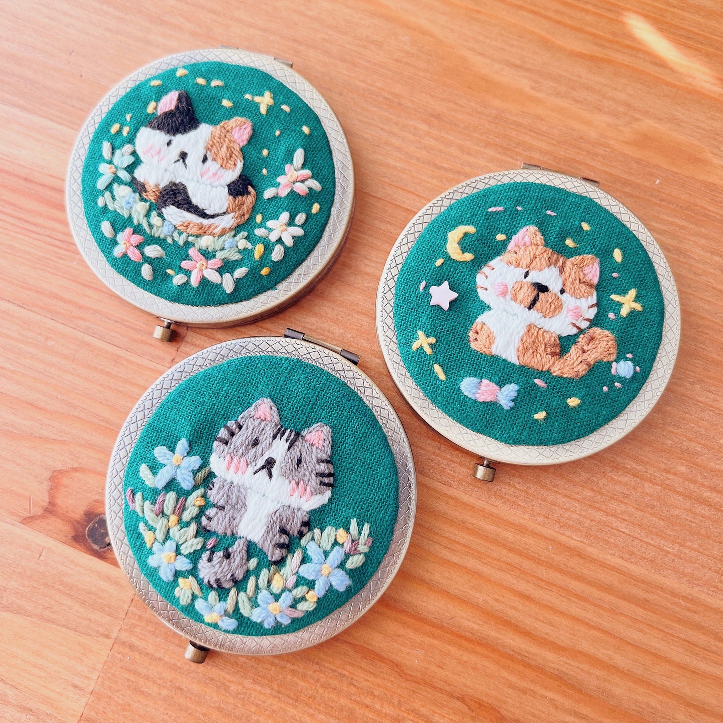 Dreaming Cats Ver 02 - Hand Embroidered Mirror