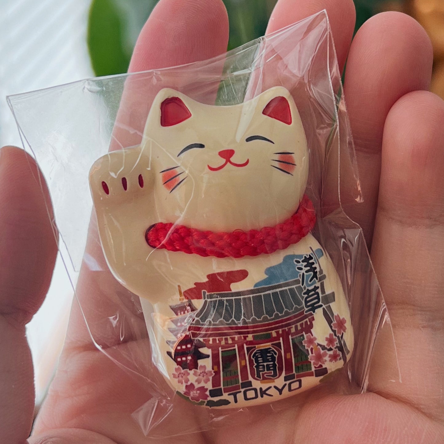 Maneki Neko Stone Magnet
