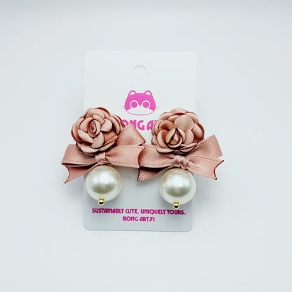 Flora’s Murmur Earrings