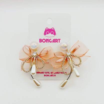 Soft Gold Pearl Whisper Earrings