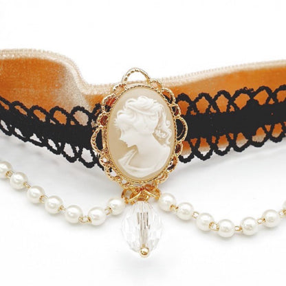 Timeless Queen - Choker