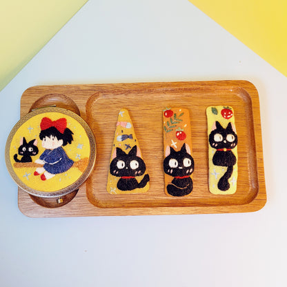 Jiji - Hand Embroidered Hairpin