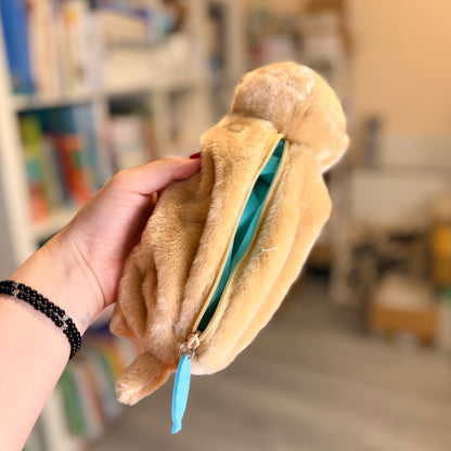 Kawauso Usoyan Pencil Case