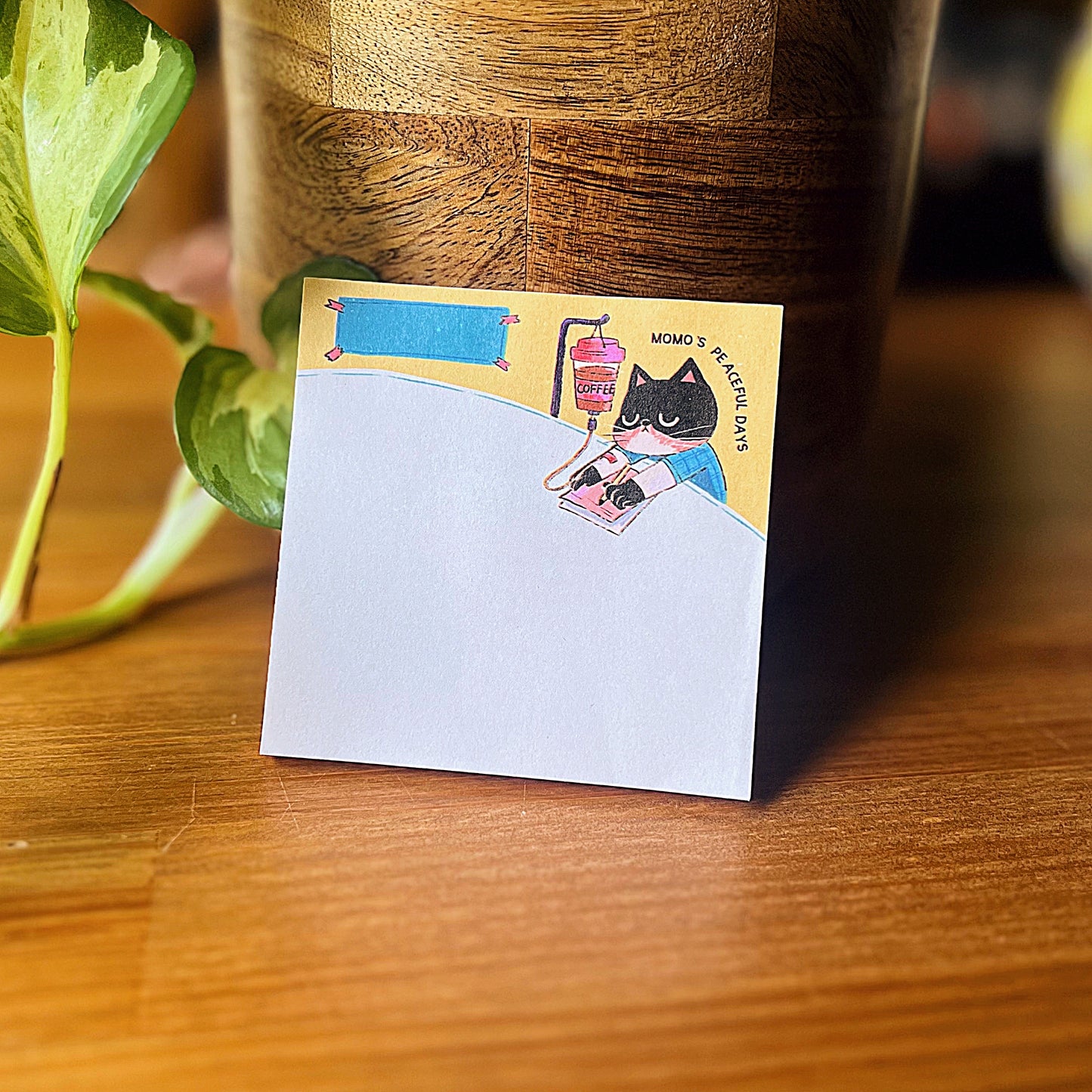 Momo's Peaceful Days | Cute Sticky Note