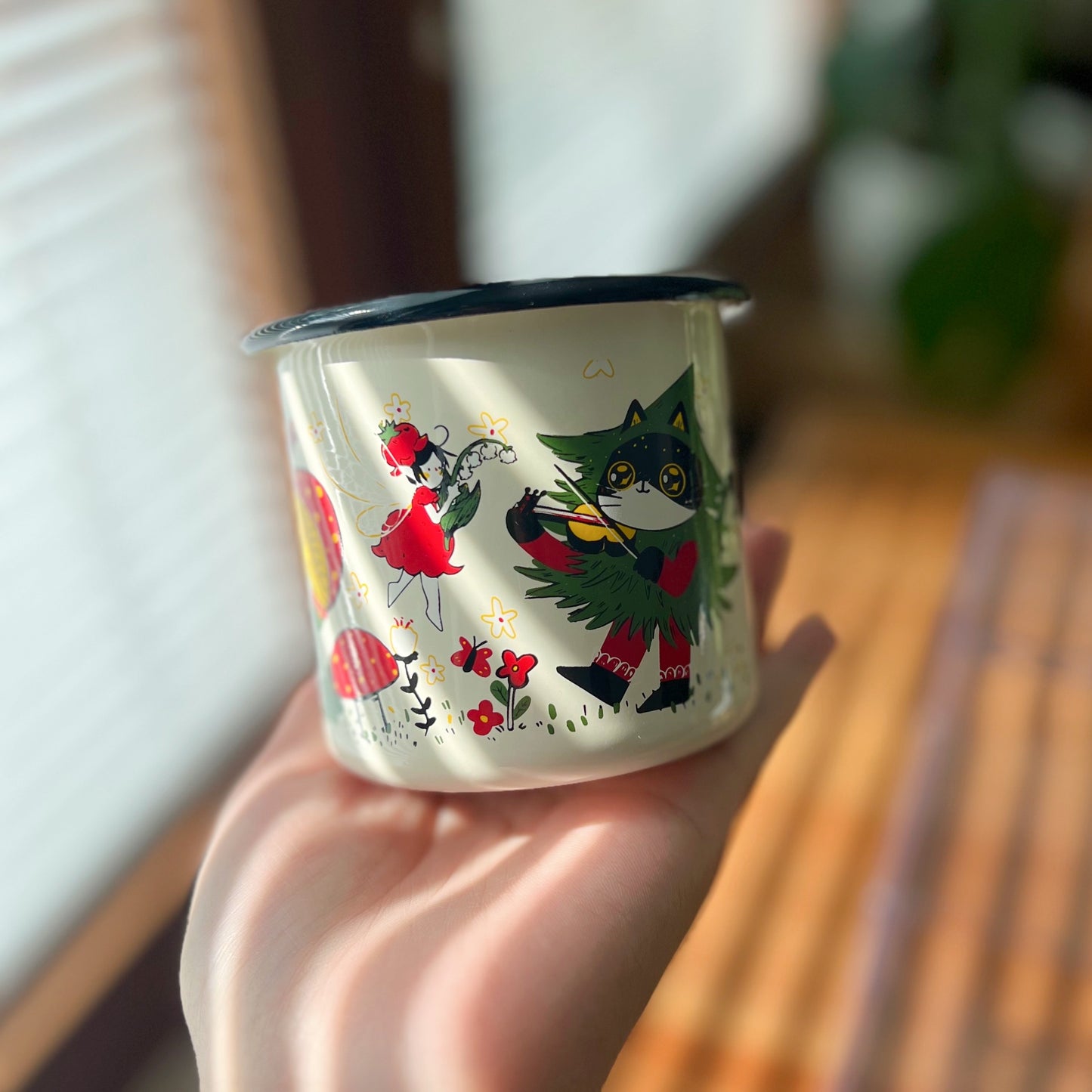 Momo in Finland Enamel Mug