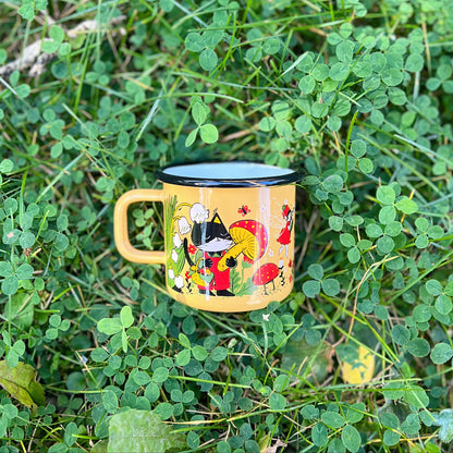 Momo in Finland Enamel Mug