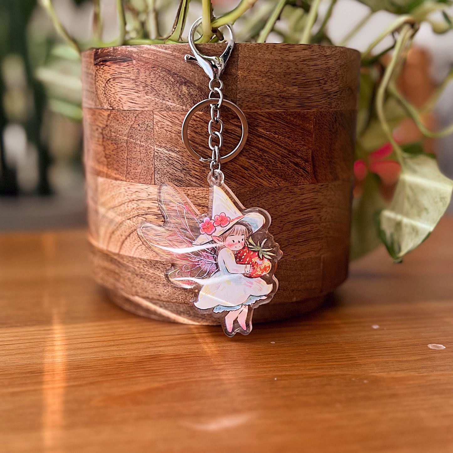 Strawberry Fairy | Acrylic keychain - Front side epoxy