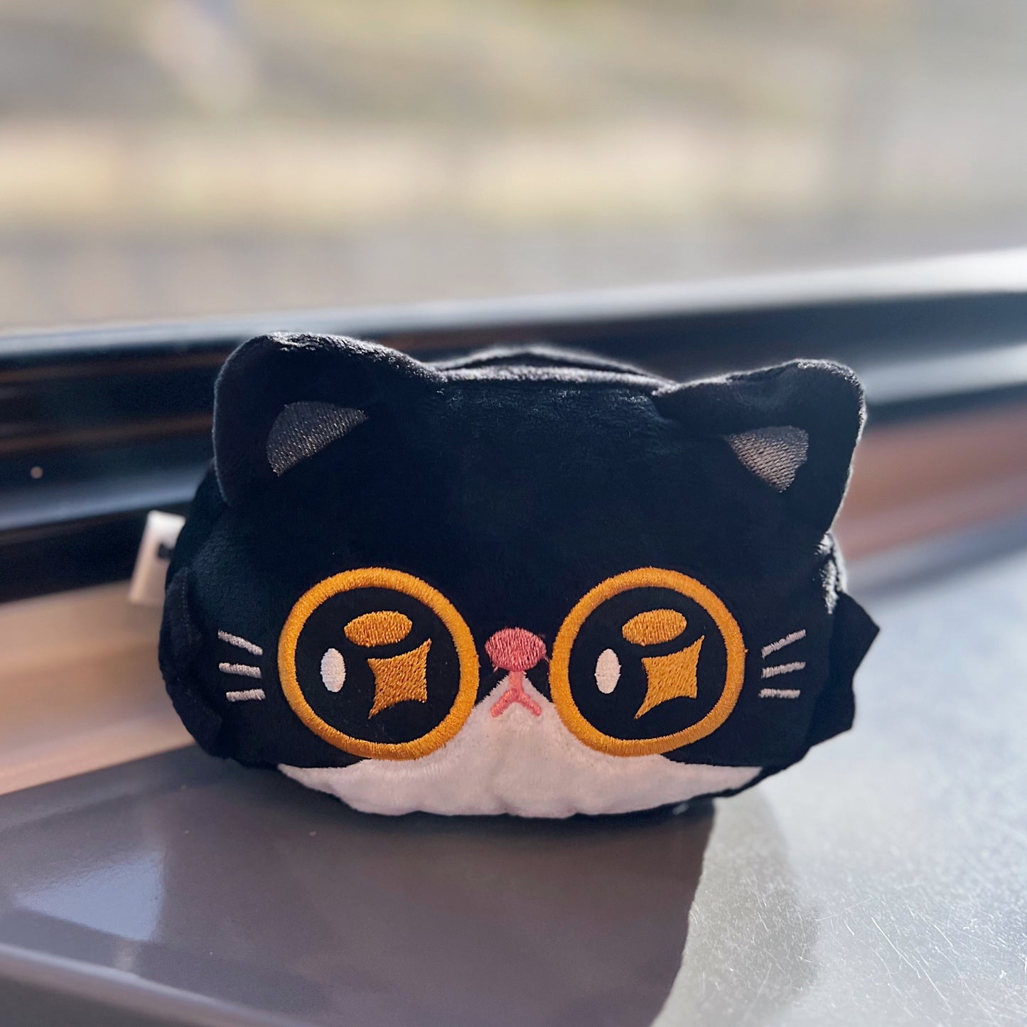 Momo Cat Coin Pouch