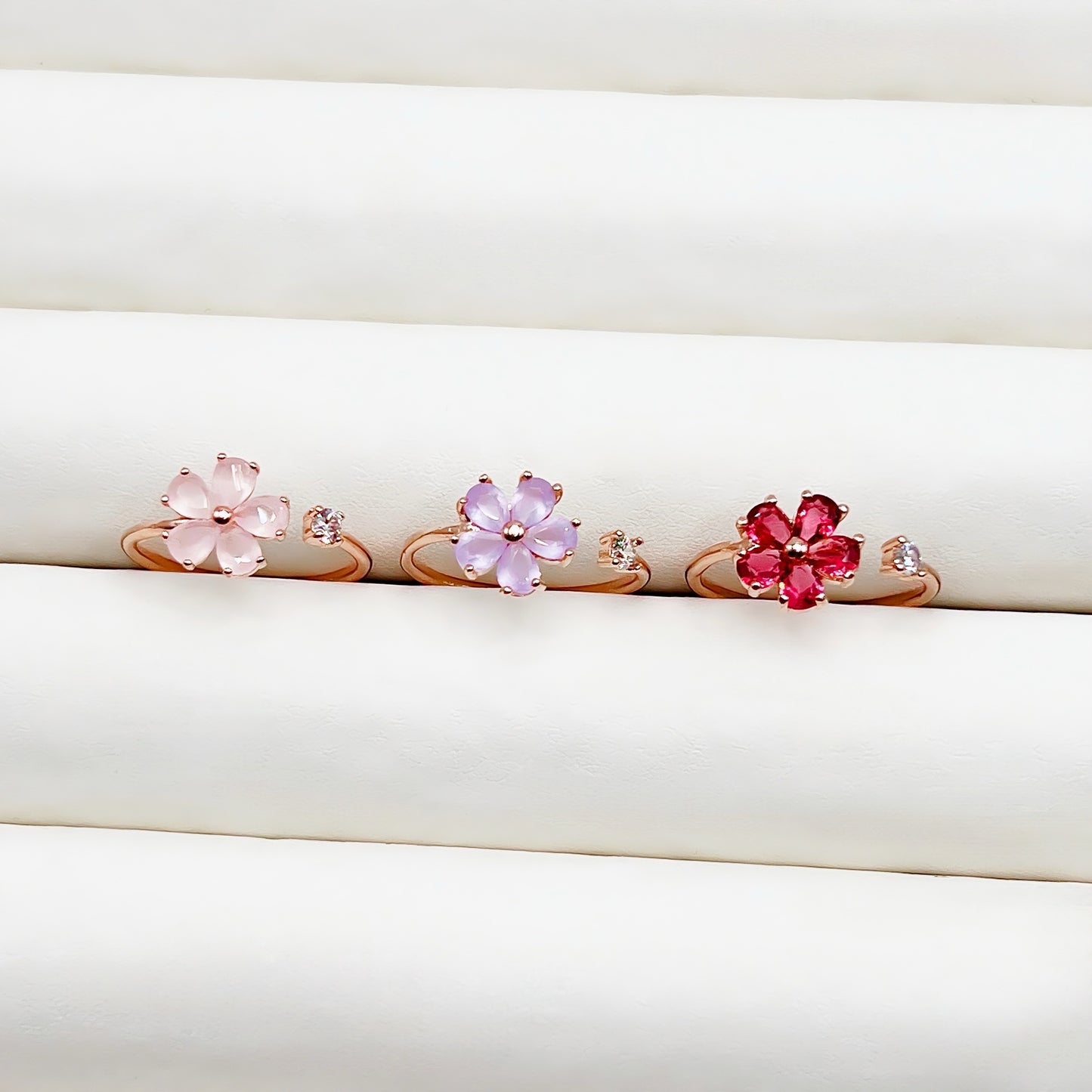 Lustre Flora Ring