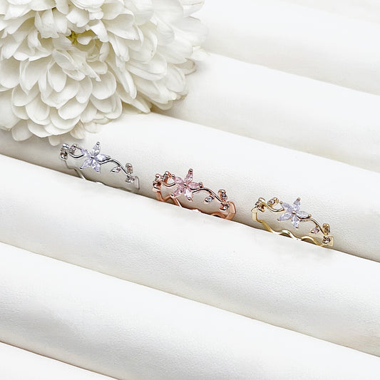 Lyra Ring