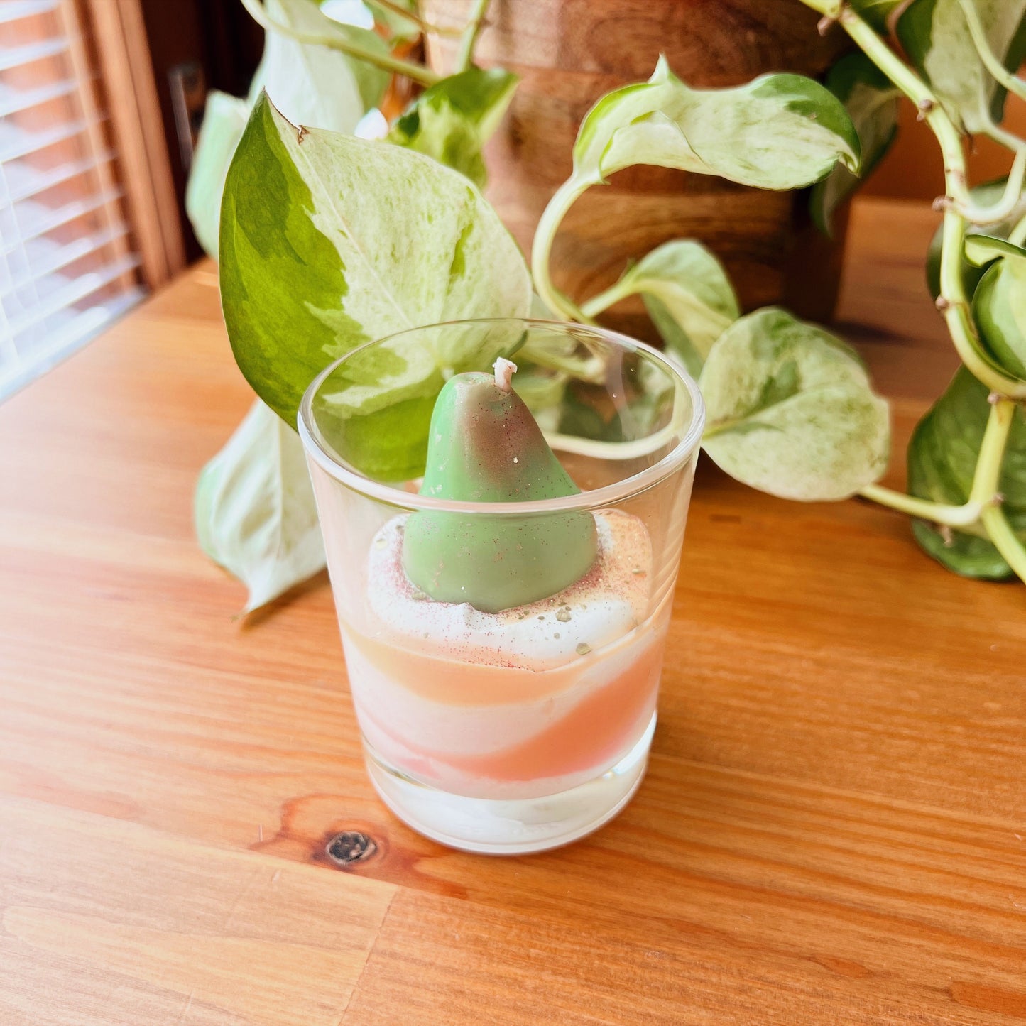 Gourmet Candle Pomegranate Pear - Handmade candle