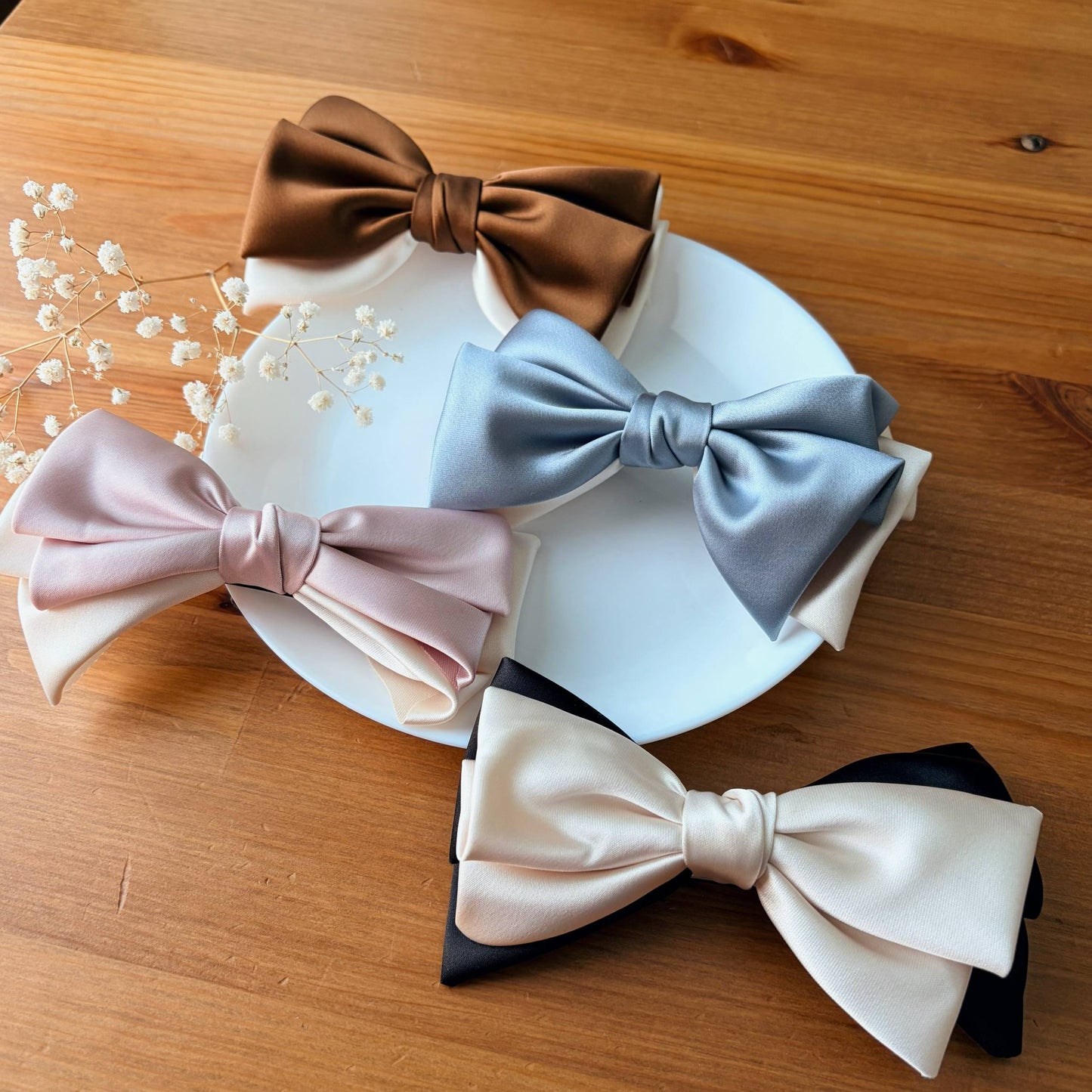Dreamy Ribbon Charm – Hair Clip