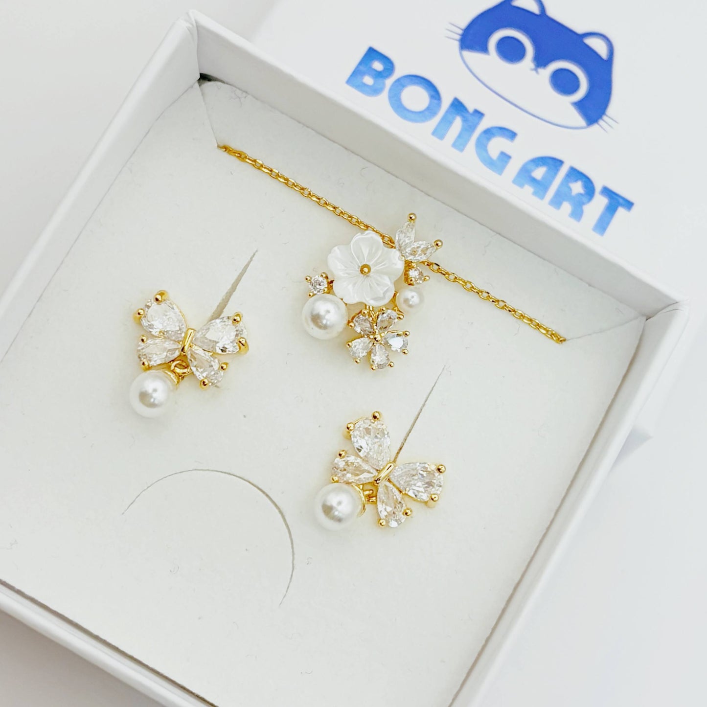 Celeste Pearl Aura – Set Jewelry