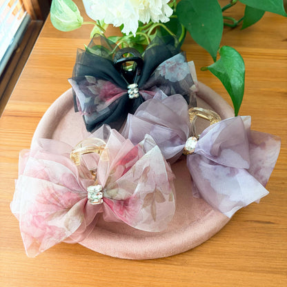 Dreamy Lace Bow – Claw Clip