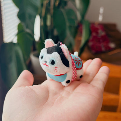 Maneko Cat Japan - Plushie