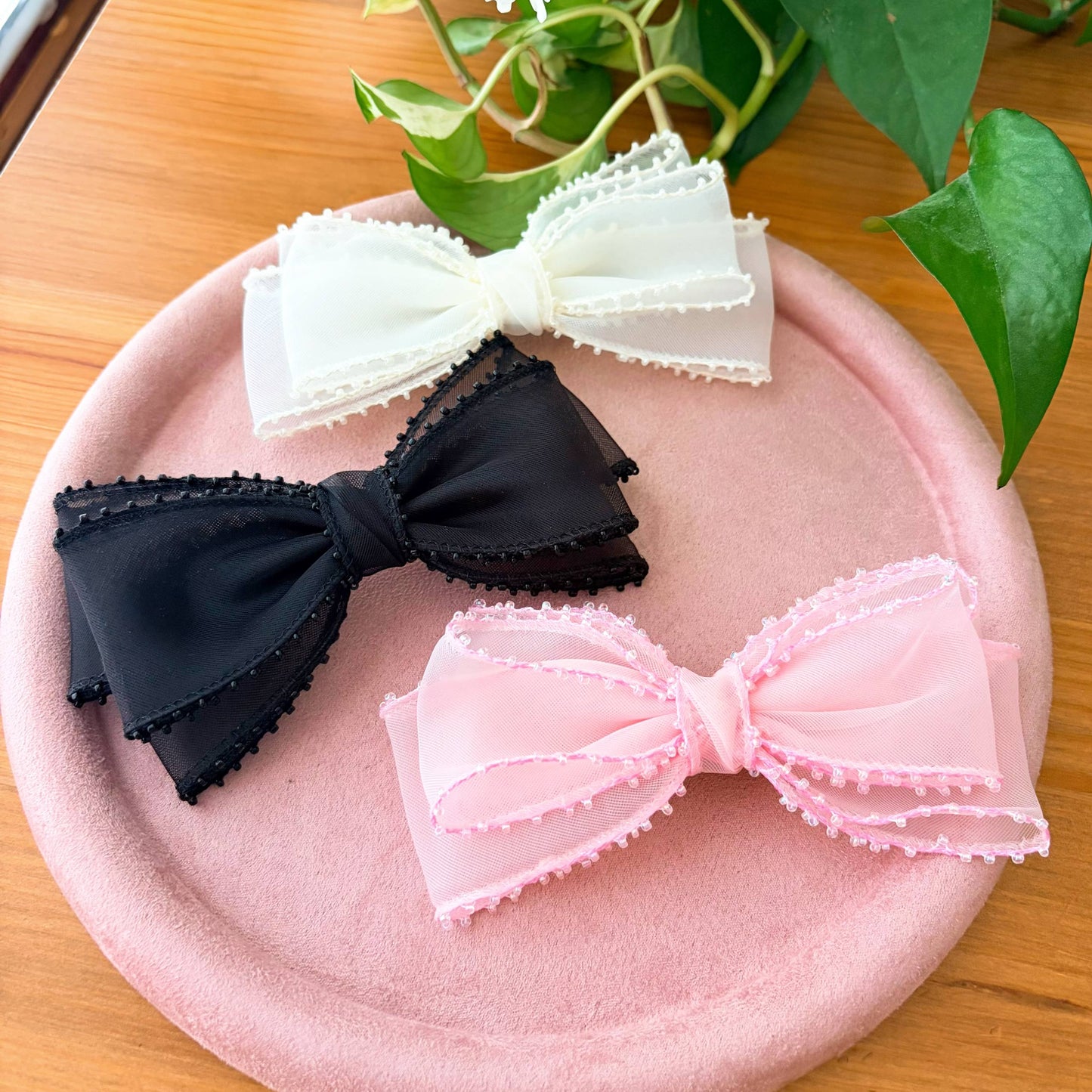 Princess Lace Ribbon – Claw Clip