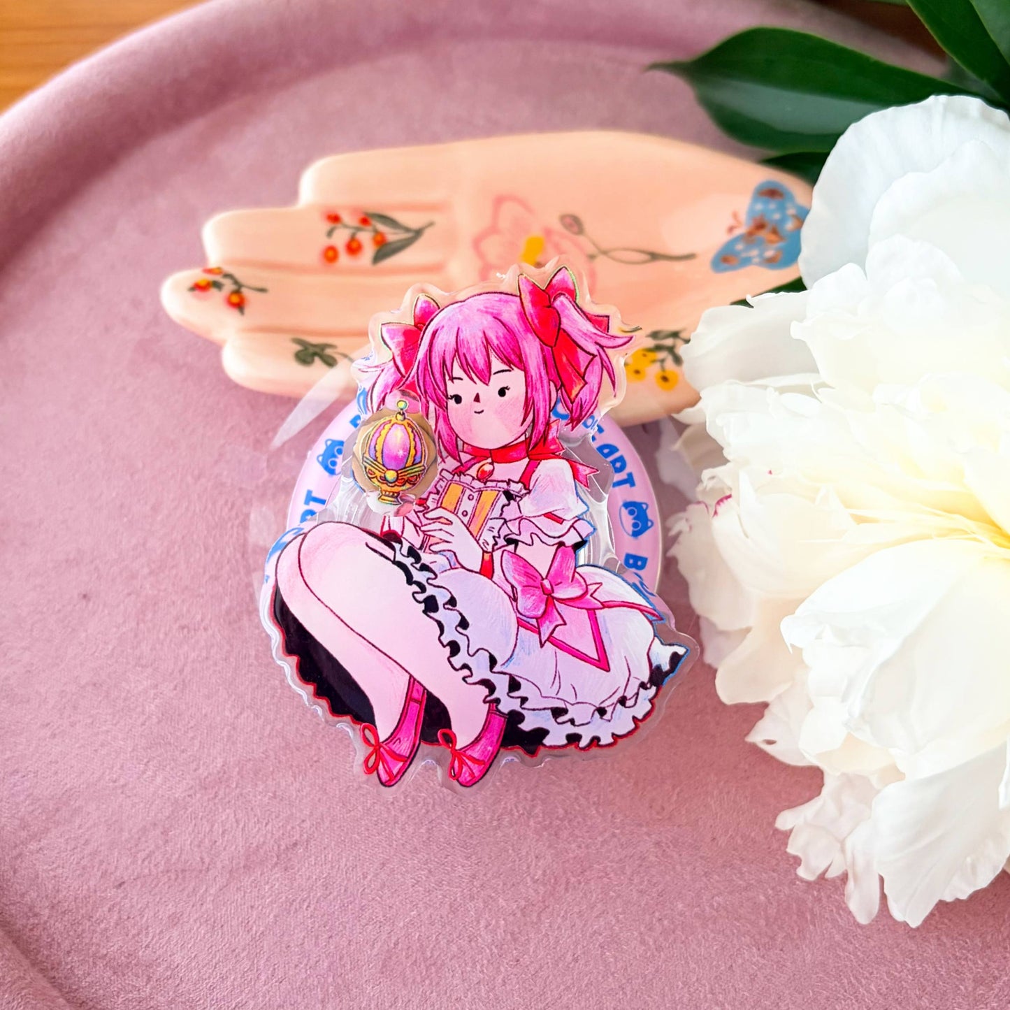 Magnetic Phone Griptok With Mini Rotating Charm - Madoka
