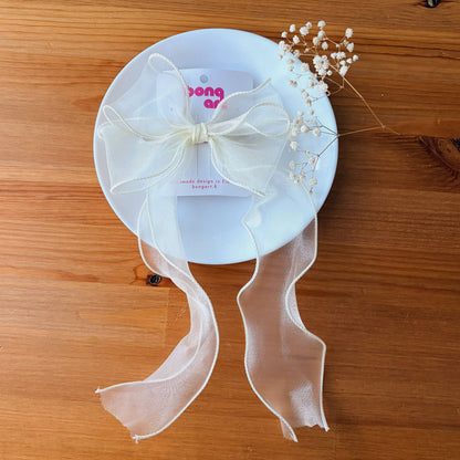 Lovely Whisper Ribbon – Hair Clip