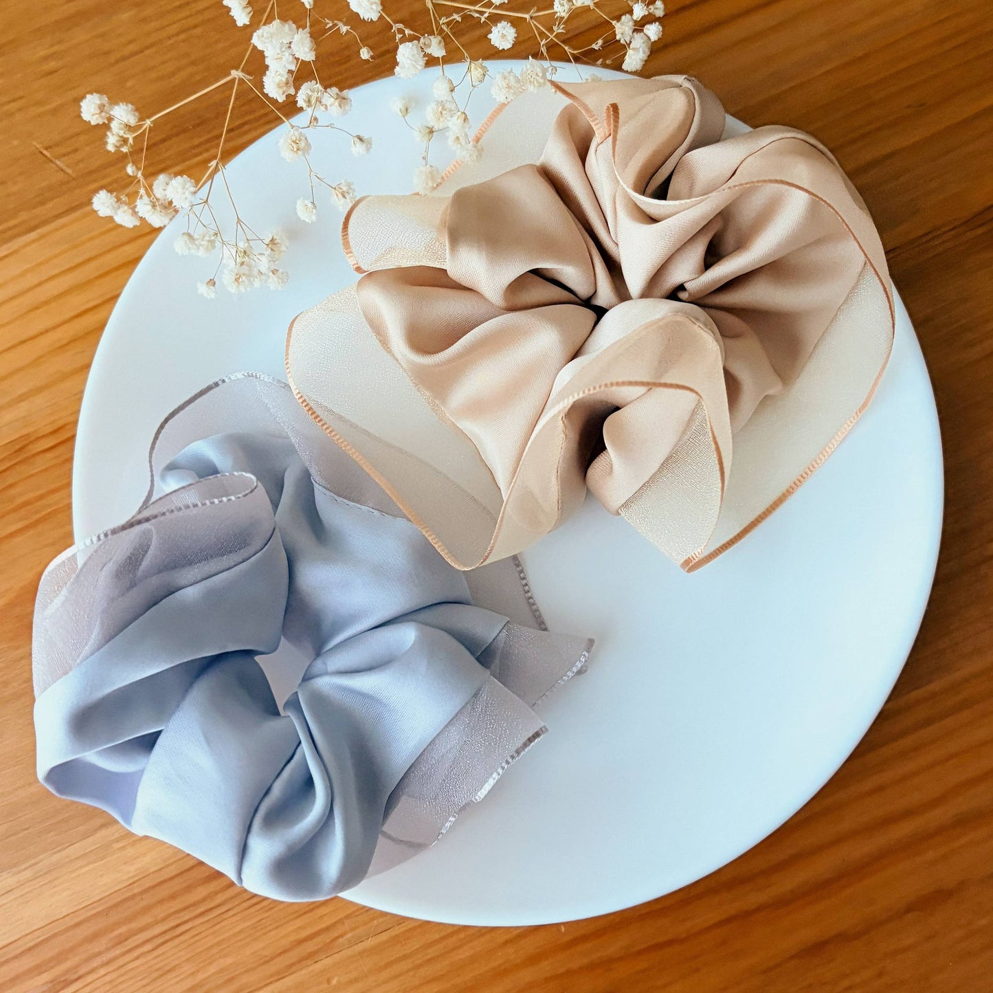 Celeste Silk Bloom – Scrunchie