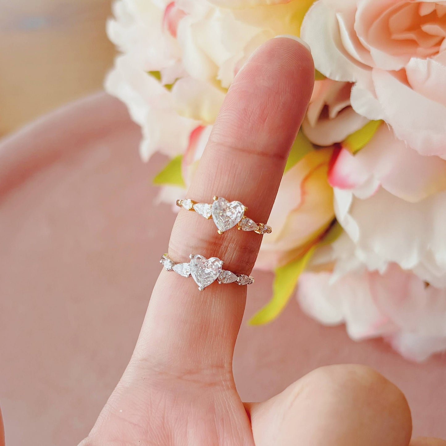 Dreamy Blossom Ring