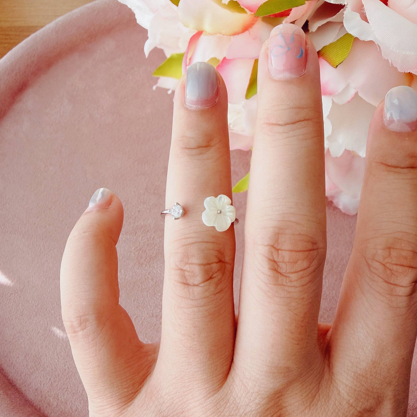 Floral Pearl Dream Ring